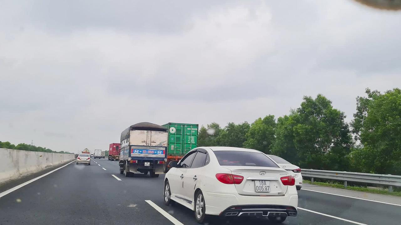 Di chuyển trên tuyến đường 5 cũ sẽ tiết kiệm chi phí hơn